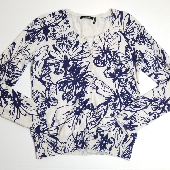 NEW! Beautiful Button Front Butterfly Print Cotton Cardigan - Picture 3 of 13